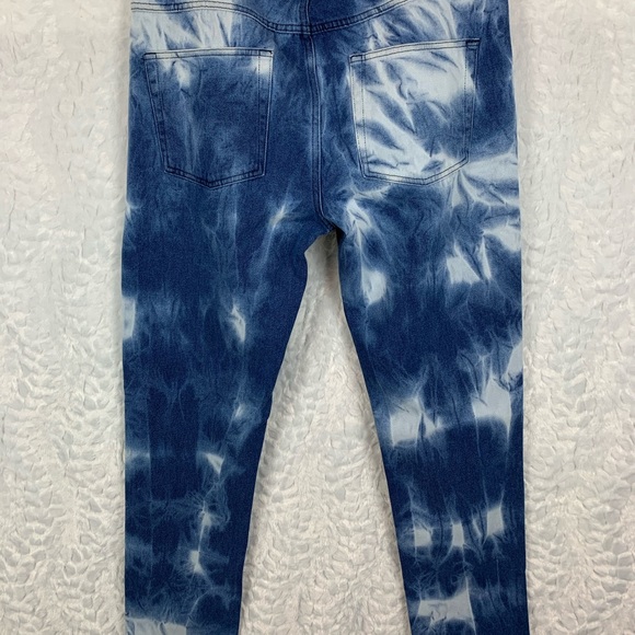 (NWOT) Reclaimed Vintage Skinny Jeans - Picture 3 of 7
